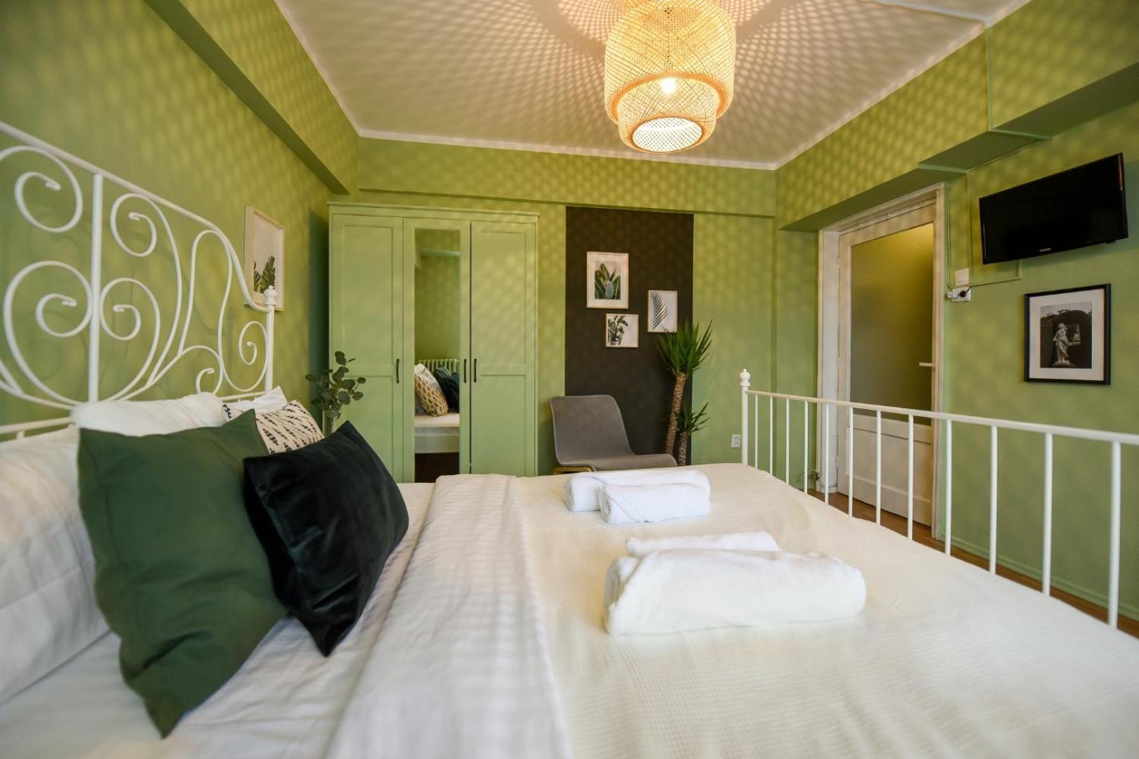 Chic Accommodation With Breathtaking Views Over Calea Victoriei - Your Central Heaven Bucureşti Rom bilde