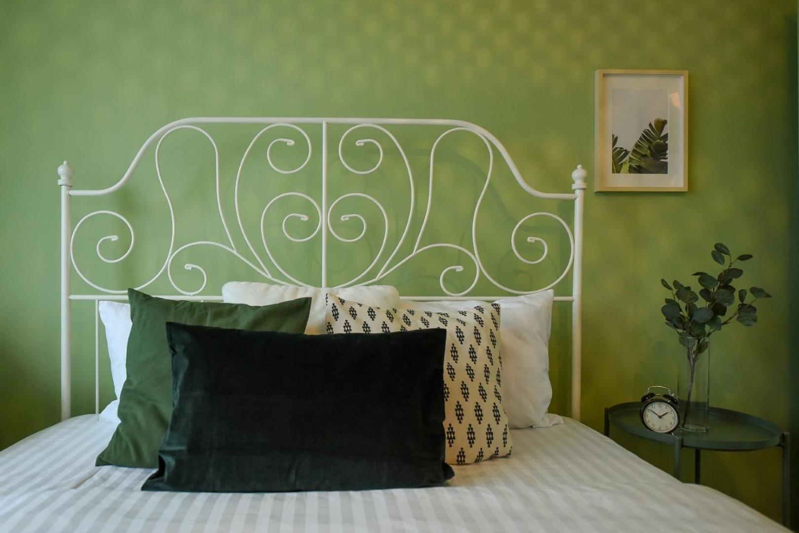 Chic Accommodation With Breathtaking Views Over Calea Victoriei - Your Central Heaven Bucureşti Rom bilde